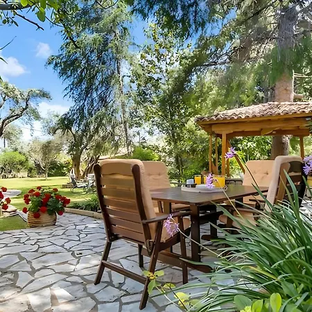 Polys Lefkada 1 Apartman *