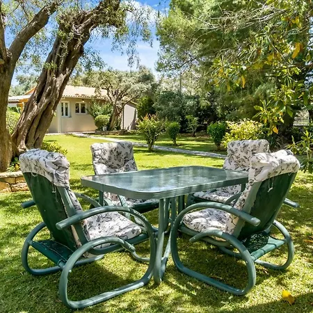 Polys Lefkada 1 Apartamento Apolpaina