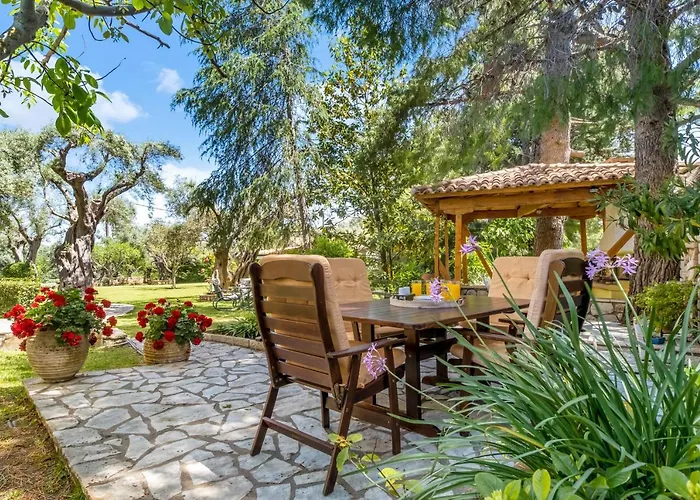 Polys Lefkada 1 Apolpaina