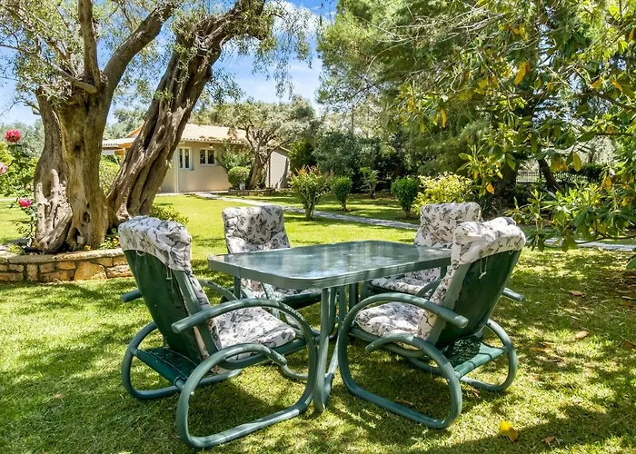 Polys Lefkada 1 Apartment Apolpaina